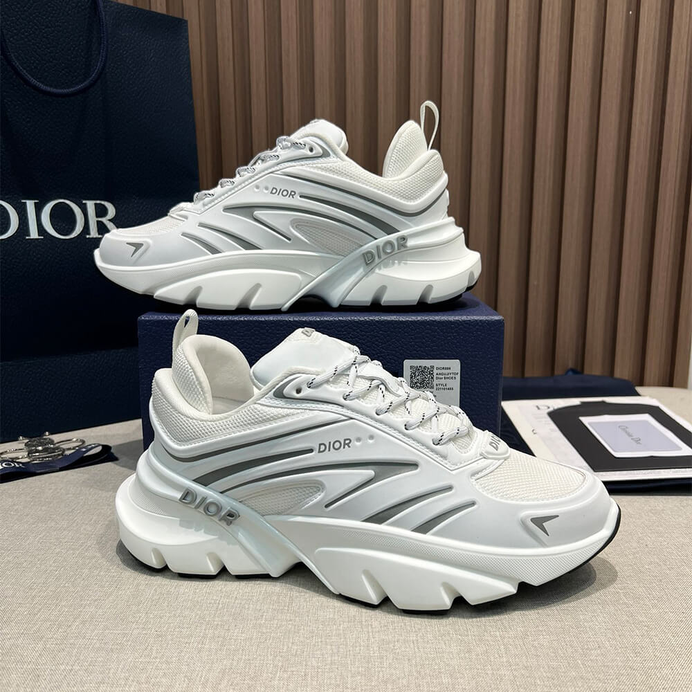 D10r B44 Blade Sneaker