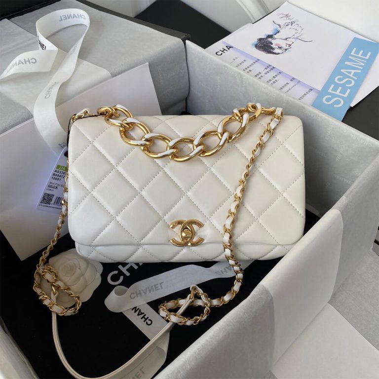SMALL CLASSIC HANDBAG
