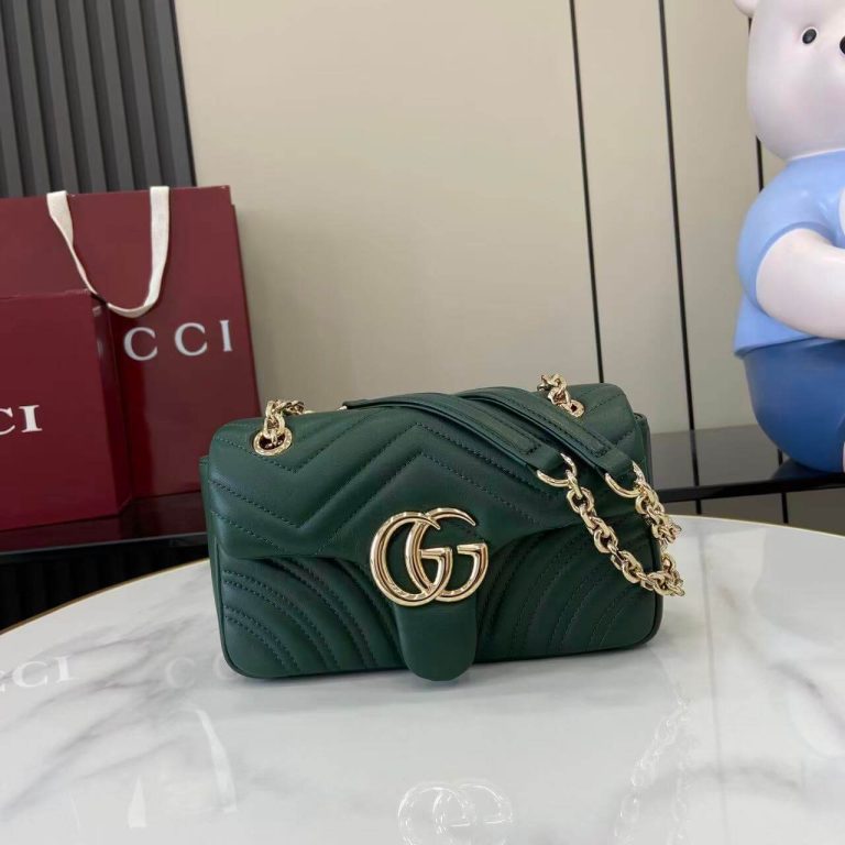 GG Marmont small shoulder bag
