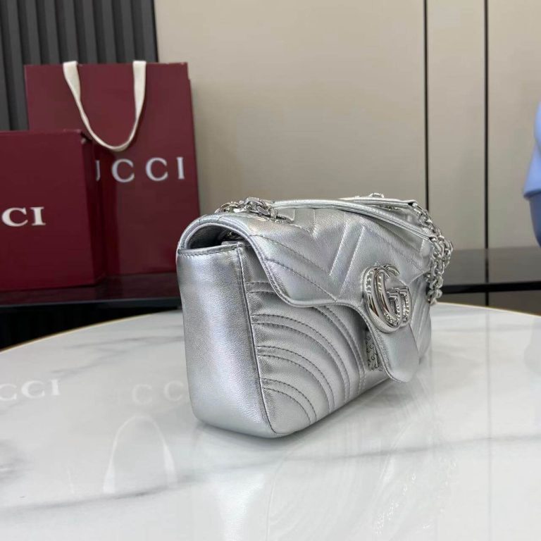 GG Marmont small shoulder bag