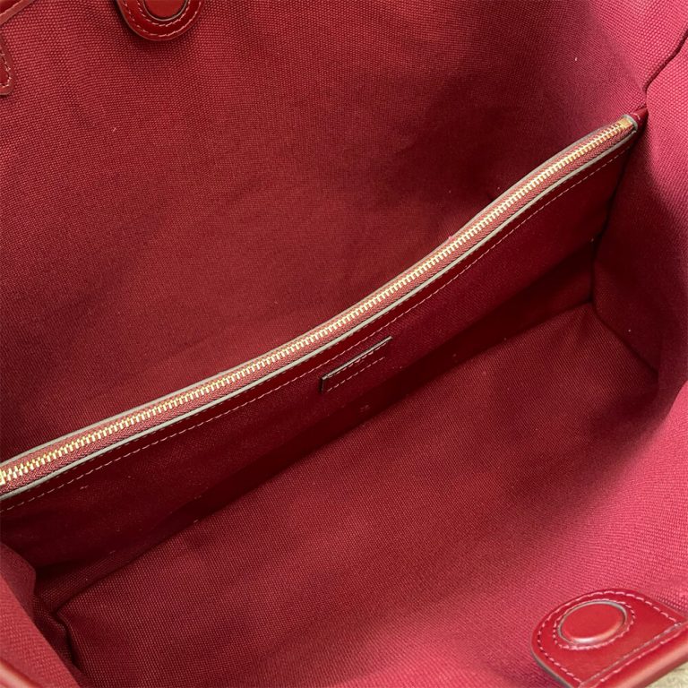 GG Emblem large tote bag